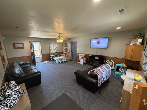 206 Dunlap ST, Arcadia, IA 51430