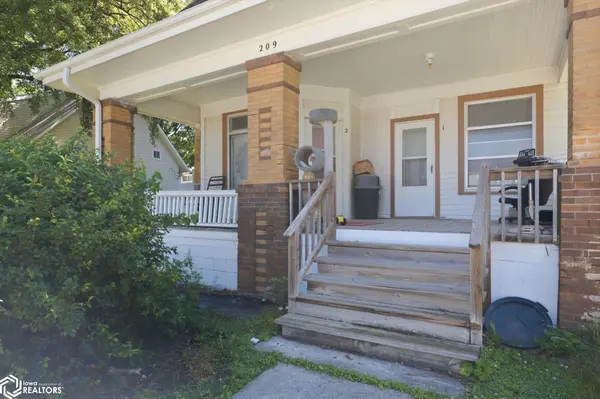 209 N Walnut ST, Avoca, IA 51521