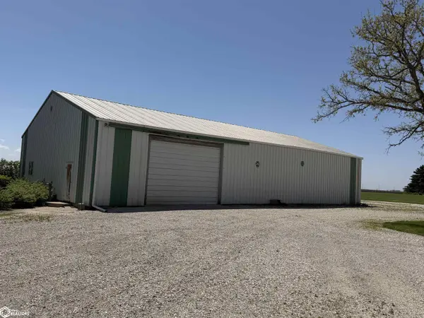 2811 Jackson AVE, Clarion, IA 50525