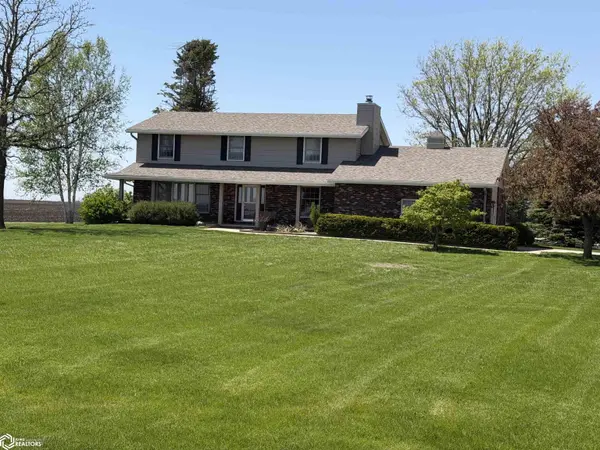 2811 Jackson AVE, Clarion, IA 50525