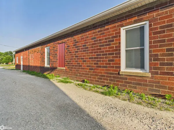 419 N Oak ST, Donnellson, IA 52625
