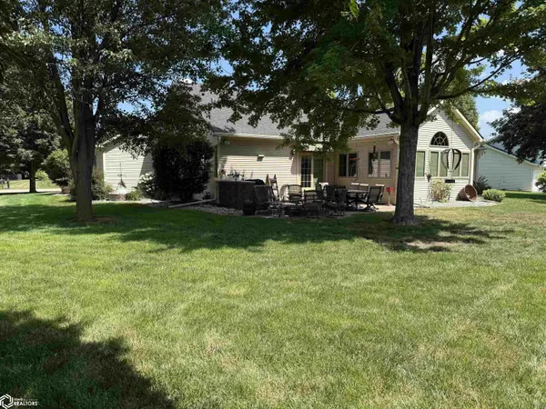 2331 Forest ST, Carroll, IA 51401