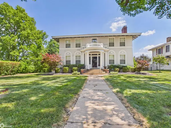1111 Grand AVE, Keokuk, IA 52632