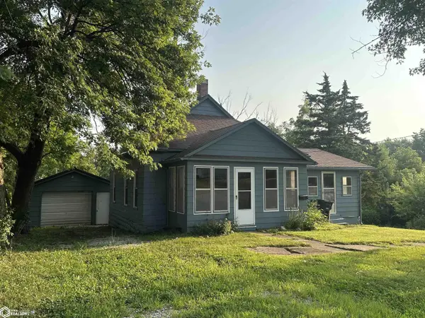 1402 Washington ST, Unionville, MO 63565