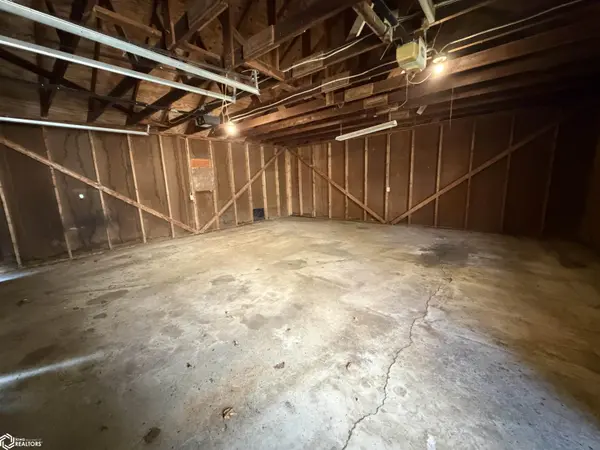 402 W Main ST, Steamboat Rock, IA 50672