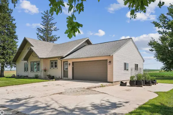 30364 250th ST, Eldora, IA 50627