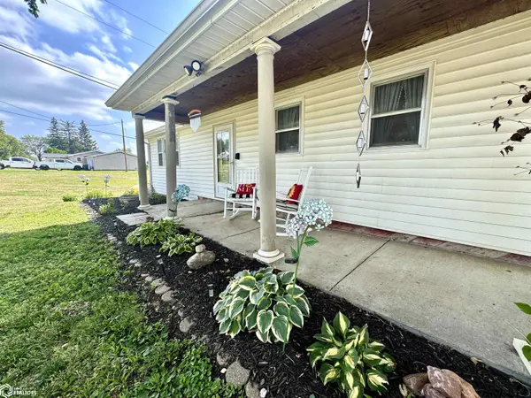 208 N Riddle AVE, Ute, IA 51060