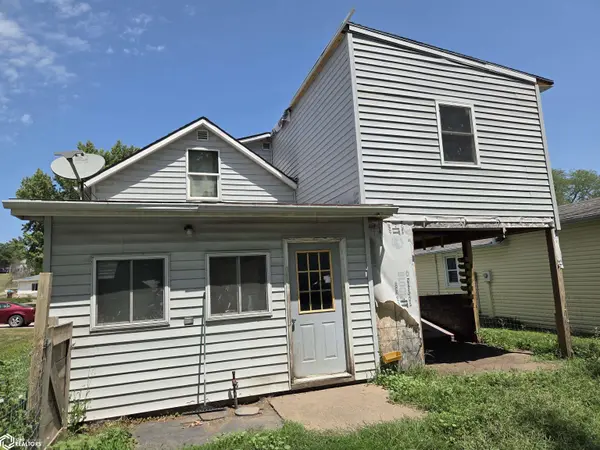 112 Elm St, Coon Rapids, IA 50058