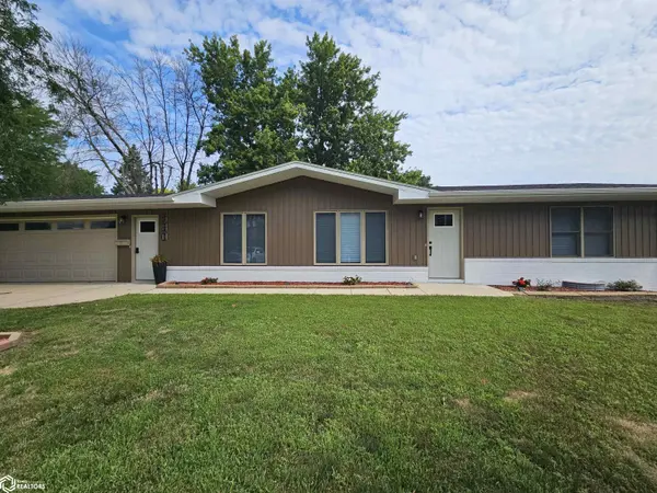 530 W 18Th ST, Carroll, IA 51401