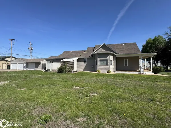115 Swan ST, West Burlington, IA 52655