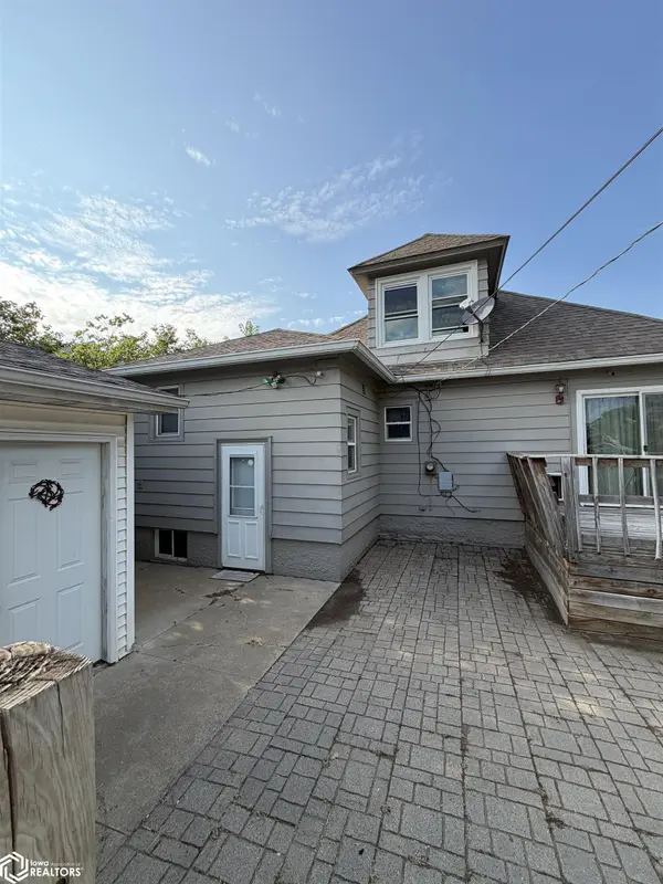 176 E Alta Vista AVE, Ottumwa, IA 52501