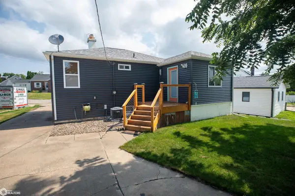 145 Dawley, Cedar Rapids, IA 54202