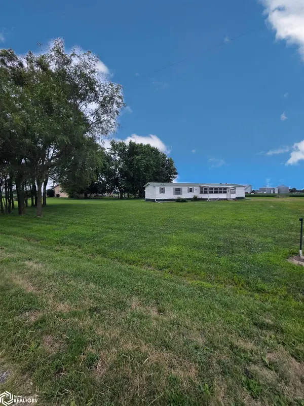 205 Illinois ST, Elvaston, IL 62334