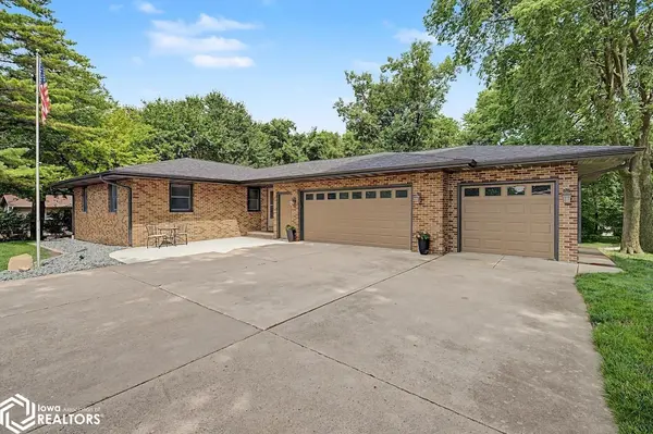 2349 Lake View DR, Ames, IA 50010