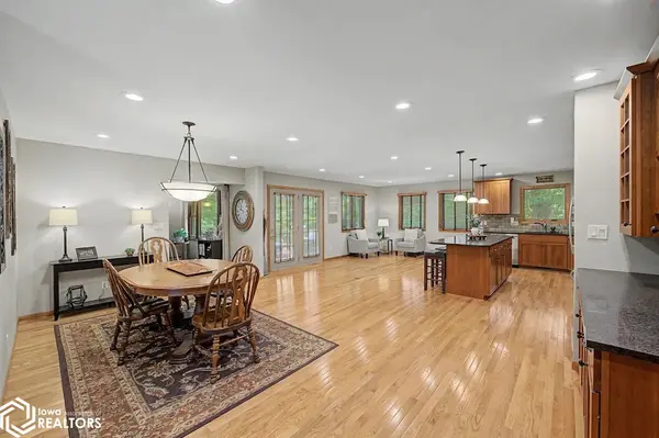 2349 Lake View DR, Ames, IA 50010
