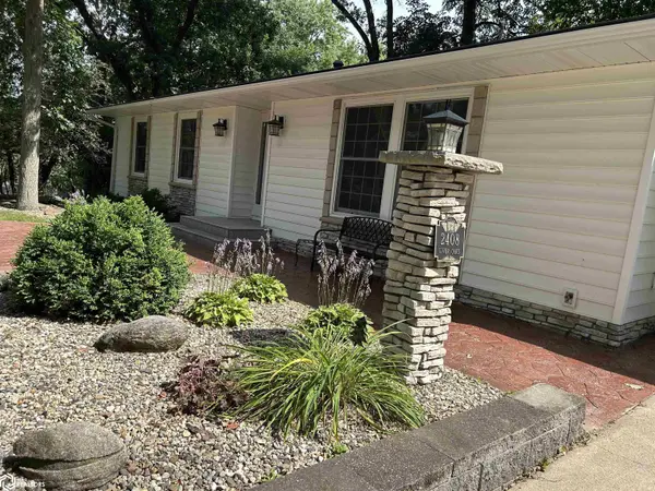 2408 River Oaks, Iowa Falls, IA 50126