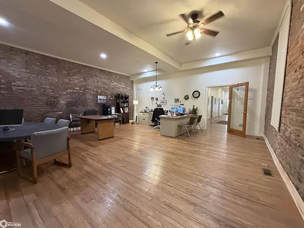 711 Avenue G, Fort Madison, IA 52627