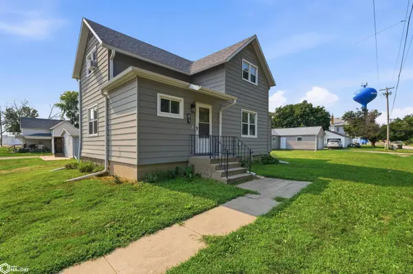 106 S 6th ST, Montezuma, IA 50171