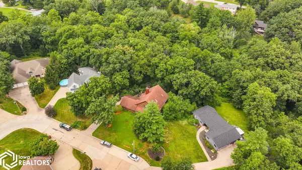 45 Brookwood CT, Ottumwa, IA 52501