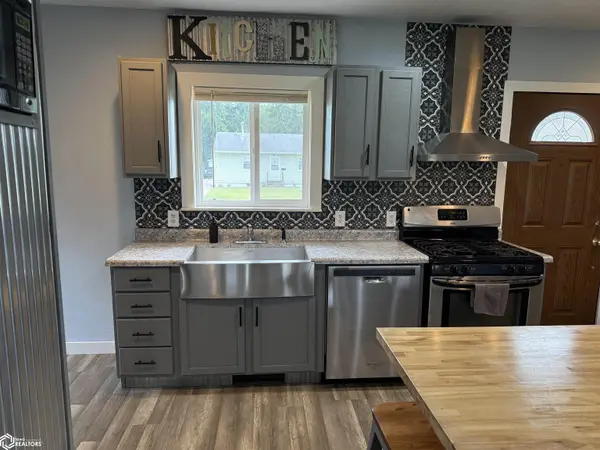1457 Casa Blanca LN, Ottumwa, IA 52501
