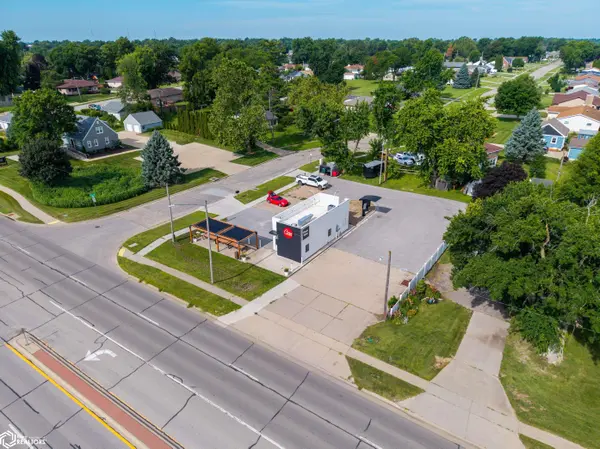 1803 S Center ST, Marshalltown, IA 50158