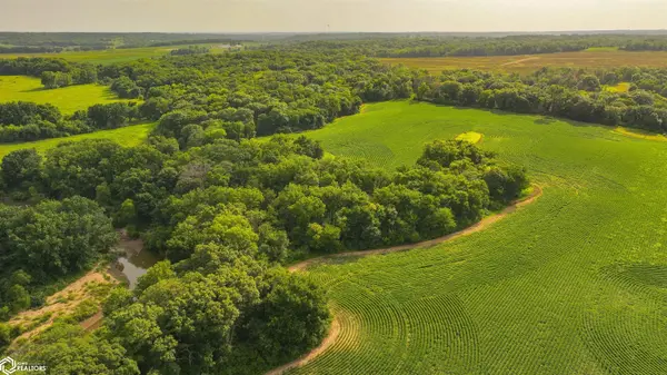 00 218th PL, Bussey, IA 50044