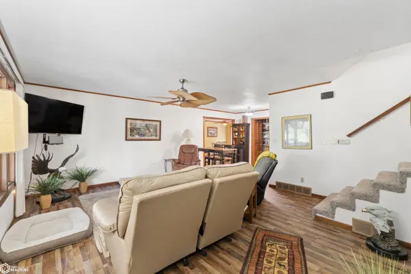 2512 S Shore DR, Clear Lake, IA 50428