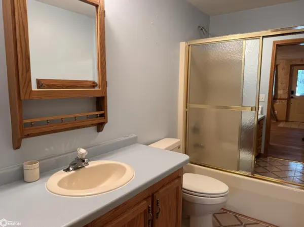503 Dakota ST, Glidden, IA 51443
