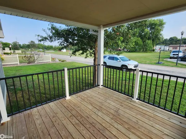 1014 E 3rd Street PL, Atlantic, IA 50022