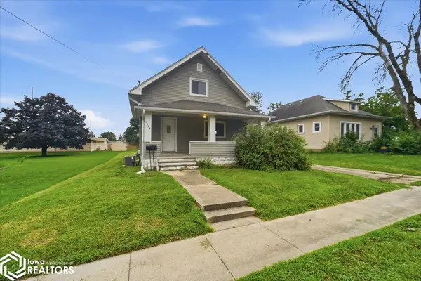 1709 15Th ST, Eldora, IA 50627