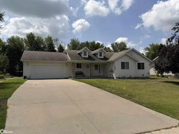 1606 Clay CT, Oskaloosa, IA 52577