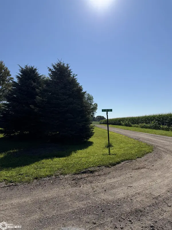 209 1St ST, Rake, IA 50465