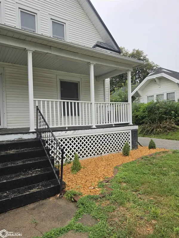 509 Ninth AVE, Shenandoah, IA 51601-1701