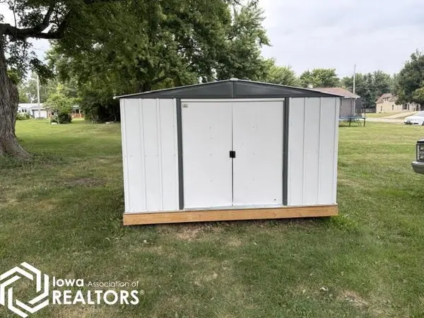 408 S Bloomfield Ave, Bloomfield, IA 52537