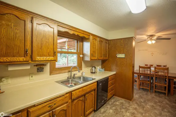 219 W South AVE, Algona, IA 50511
