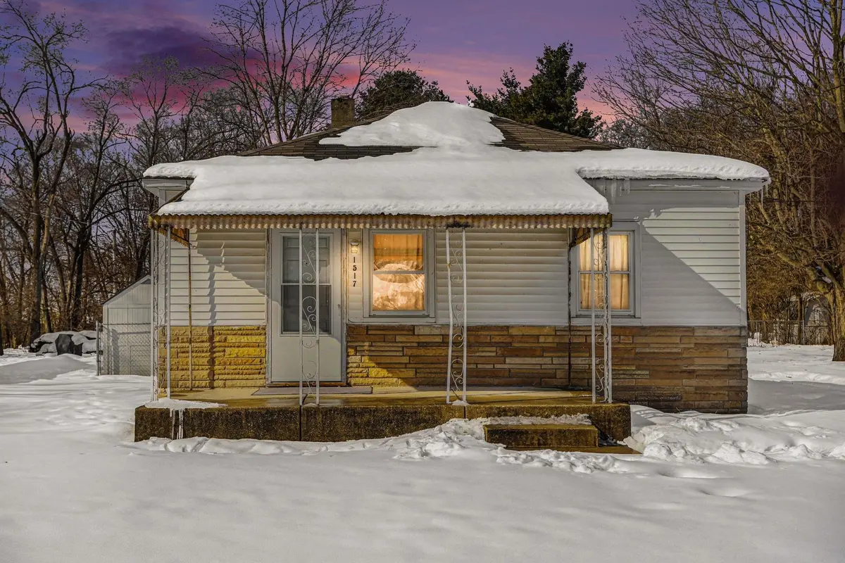 1517 Maplehurst street ST, Mishawaka, IN 46565