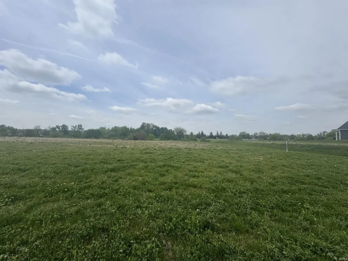 652 Keltic Pines BLVD, Huntertown, IN 46748-0409
