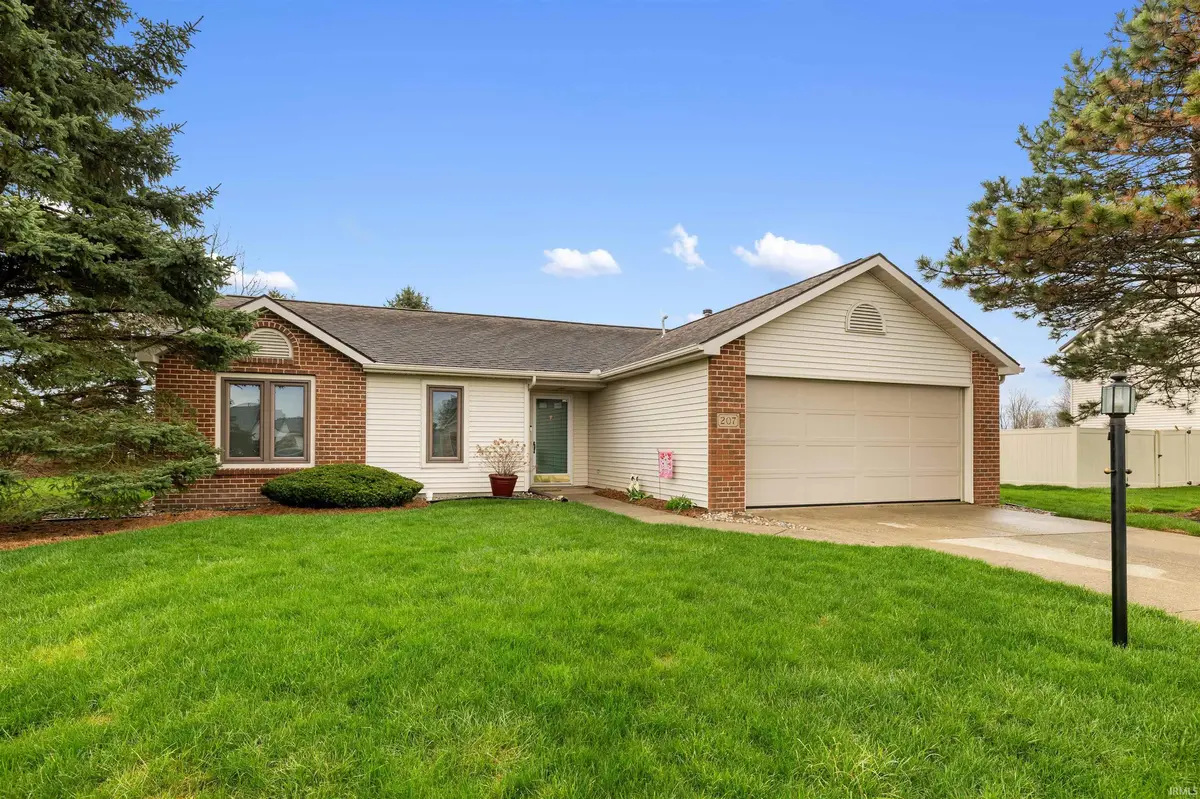 207 Peggy LN, Avilla, IN 46710