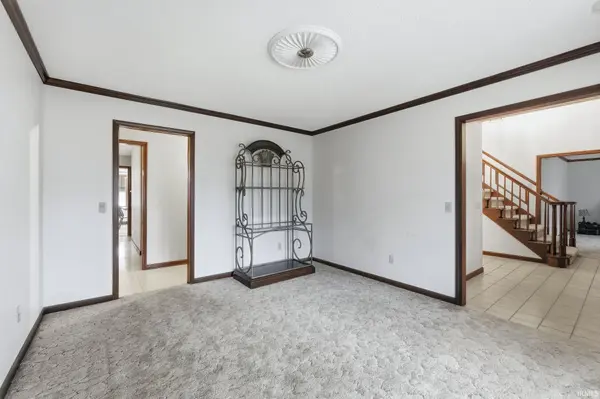 12127 Mahogany DR, Fort Wayne, IN 46814