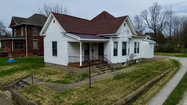 355 Church ST, Bridgeport, IL 62417