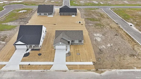 215 Latigo LN, Garrett, IN 46738
