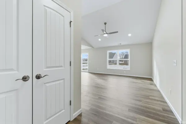 215 Latigo LN, Garrett, IN 46738