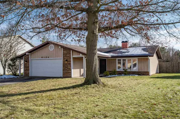 6124 Millhollow LN, Fort Wayne, IN 46815