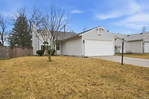 3715 Three Oaks DR, Fort Wayne, IN 46809-1956