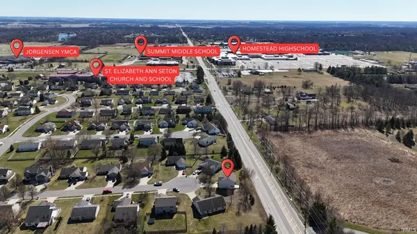 10832 Deep Creek CT, Fort Wayne, IN 46804-6927