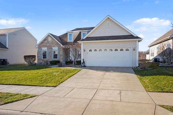 926 Vawter CIR, South Bend, IN 46614-5084