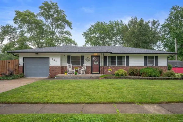 763 Laurel LN, Fortville, IN 46040-1140