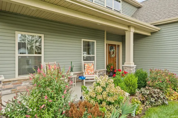 4350 Admirals Cove DR, Lafayette, IN 47909