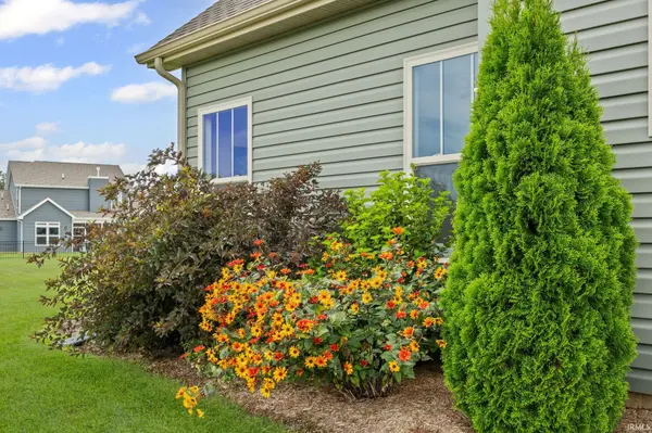 4350 Admirals Cove DR, Lafayette, IN 47909