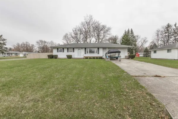 5732 Meadowbrook DR, Fort Wayne, IN 46835